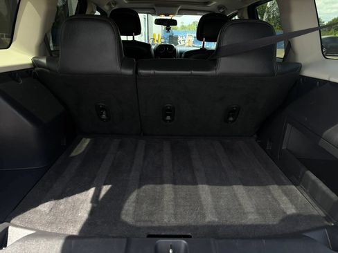 Used 2016 Jeep Patriot High Altitude FWD image 15