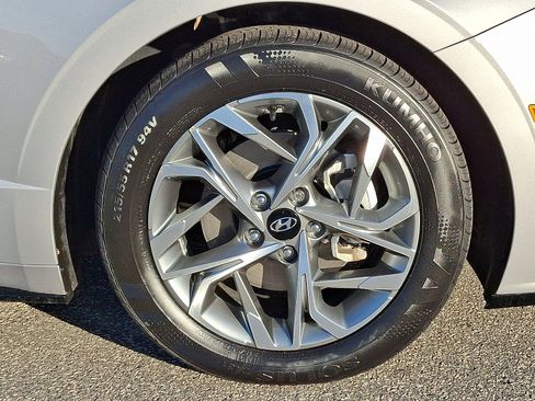 Certified 2023 Hyundai Sonata SEL w/ Preferred Accessory Package image 7