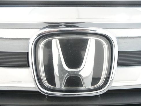 Used 2019 Honda Pilot EX-L image 11