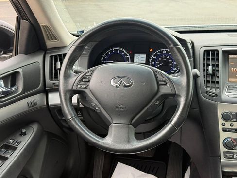 Used 2011 INFINITI G37 x Sedan w/ Premium Pkg image 14