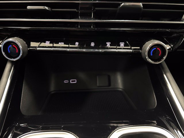 Used 2024 Chevrolet Traverse LS w/ LPO, Floor Liner Package FWD image 19