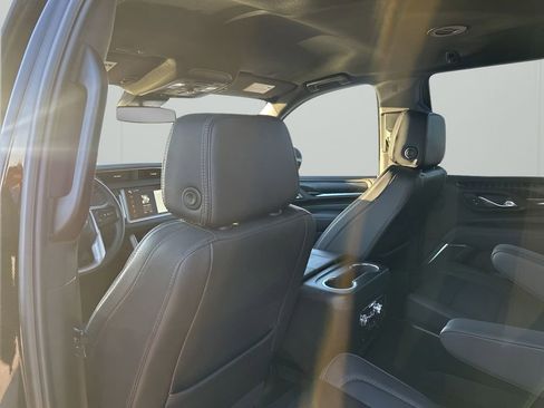 Certified 2024 GMC Yukon Denali w/ Max Trailering Package image 17