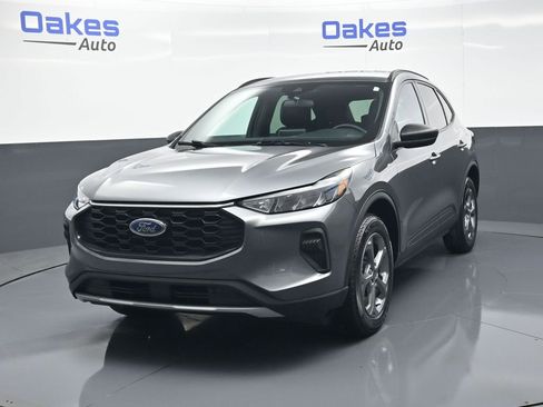Used 2025 Ford Escape ST-Line AWD/4WD image 4