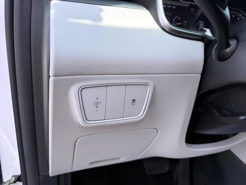 Certified 2024 Hyundai Tucson SE AWD/4WD image 18