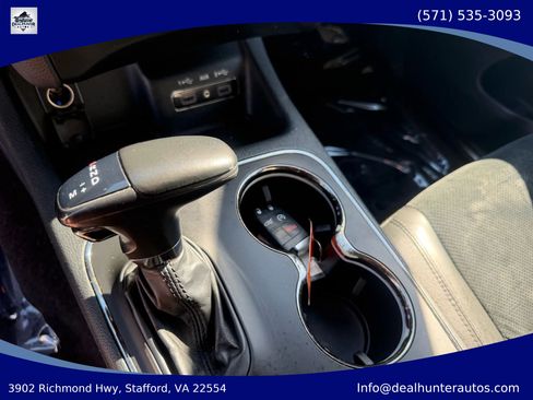 Used 2018 Dodge Durango GT RWD image 30