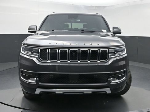 Used 2022 Jeep Wagoneer Series III w/ Convenience Group I AWD/4WD image 49