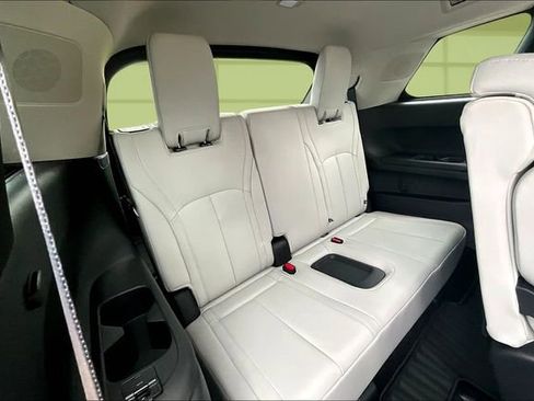 New 2026 INFINITI QX60 Luxe image 28