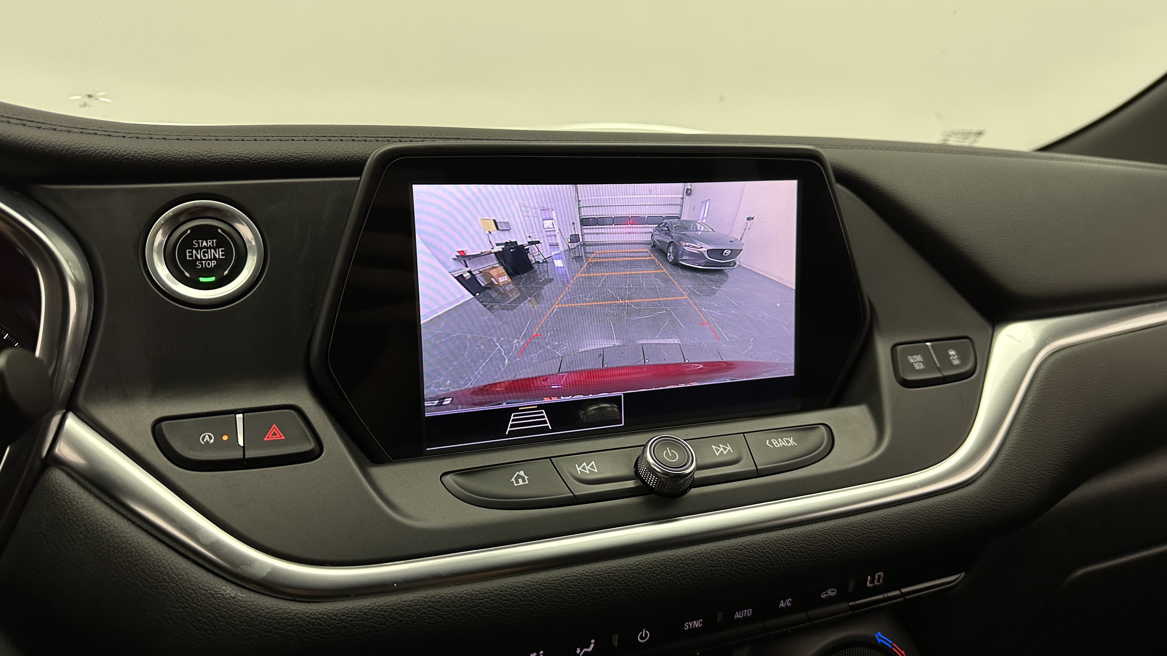 Used 2021 Chevrolet Blazer LT FWD image 22