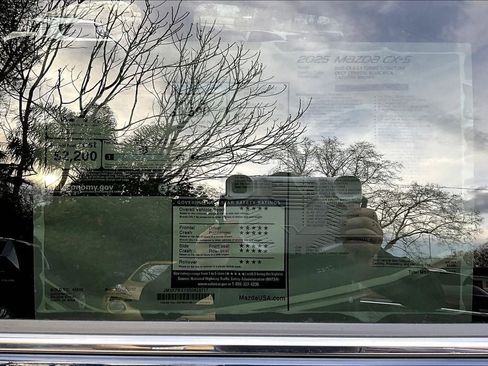 Used 2025 MAZDA CX-5 Signature image 32