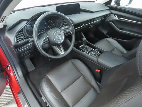 Used 2025 MAZDA MAZDA3 2.5 Turbo Sedan w/Premium Plus image 9