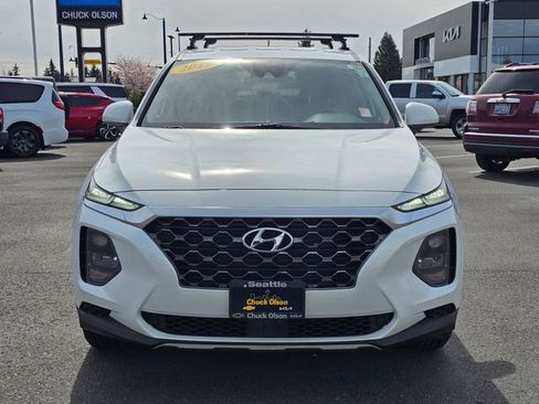 Used 2019 Hyundai Santa Fe SE image 9