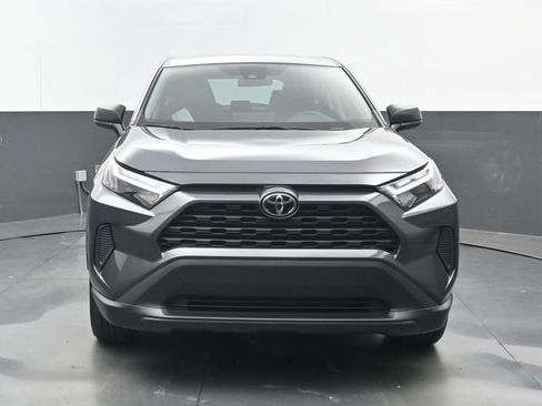 Used 2025 Toyota RAV4 LE FWD image 18