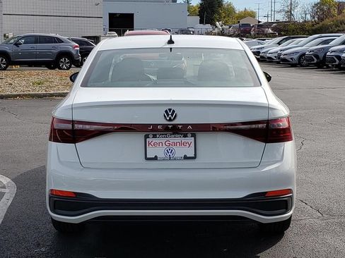 New 2026 Volkswagen Jetta Sport FWD image 4