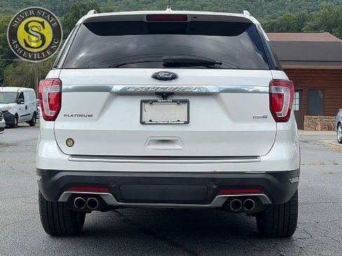 Used 2018 Ford Explorer Platinum AWD/4WD image 5