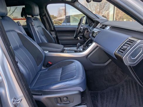 Used 2020 Land Rover Range Rover Sport HSE Dynamic image 22