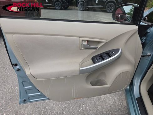 Used 2012 Toyota Prius Two FWD image 13