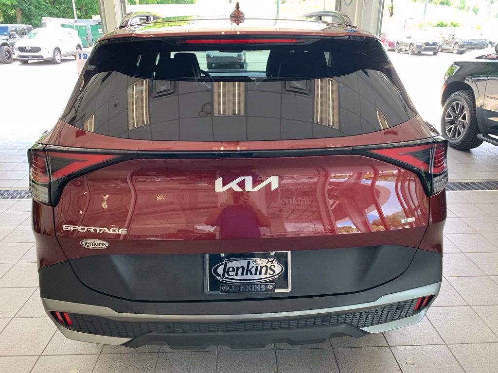 Used 2023 Kia Sportage X-Line AWD/4WD image 14