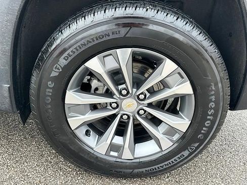 Used 2025 Chevrolet Equinox LT image 31