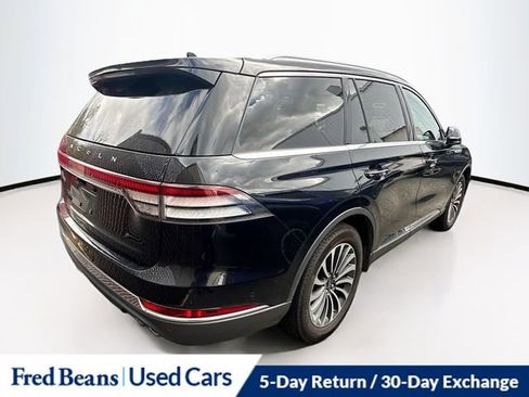 Used 2020 Lincoln Aviator Reserve w/ Equipment Group 201A image 3