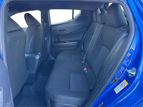 Used 2018 Toyota C-HR XLE image 10