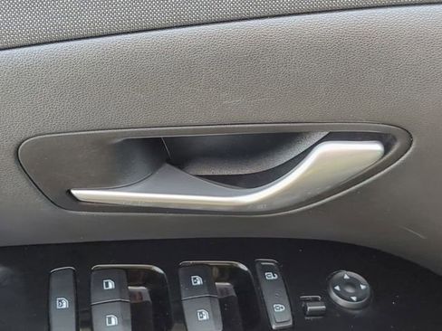 Used 2022 Hyundai Tucson Limited w/ Cargo Package image 20