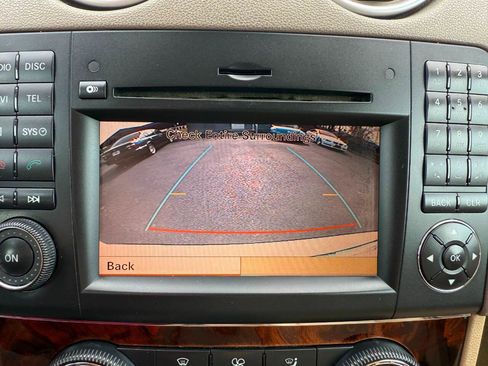 Used 2010 Mercedes-Benz ML 350 2WD image 38