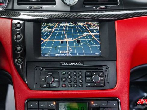 Used 2017 Maserati GranTurismo Sport image 16