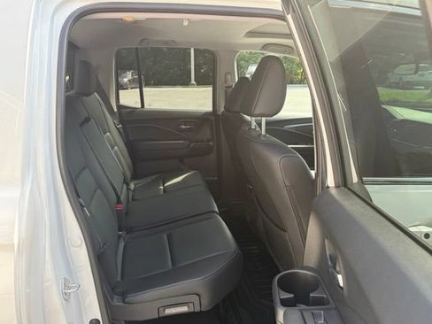 Certified 2024 Honda Ridgeline RTL image 30