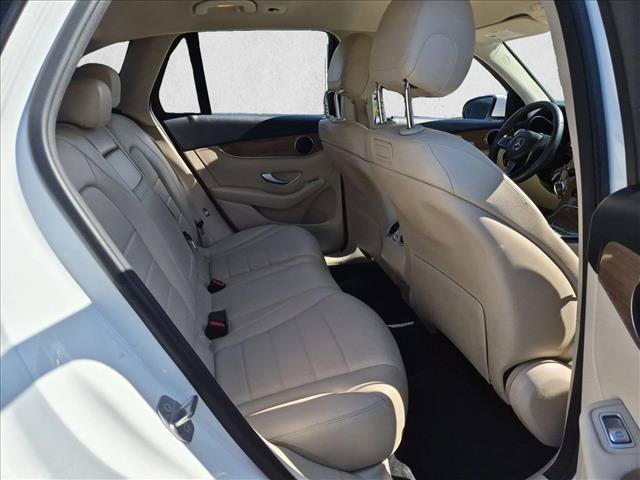 Used 2018 Mercedes-Benz GLC 300 image 19