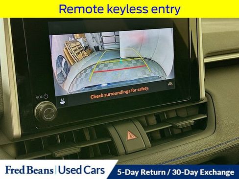 Used 2023 Toyota RAV4 SE w/ Convenience Package image 18