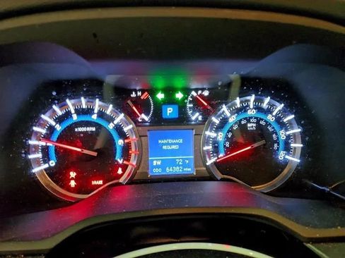 Used 2019 Toyota 4Runner SR5 image 9