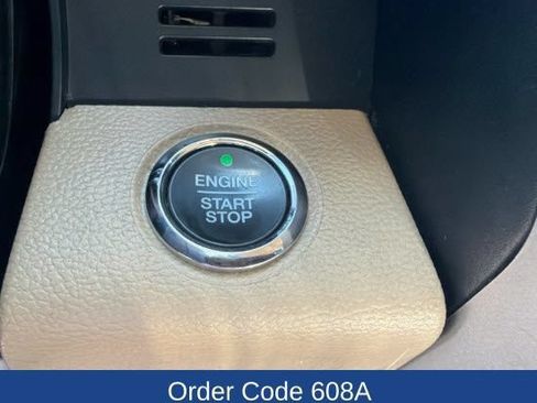 Used 2021 Ford F250 Lariat w/ Lariat Ultimate Package AWD/4WD image 26