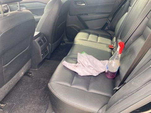 Used 2022 Nissan Rogue SL w/ SL Premium Package image 7