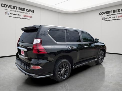 Used 2022 Lexus GX 460 Luxury w/ Sport Design Package image 9