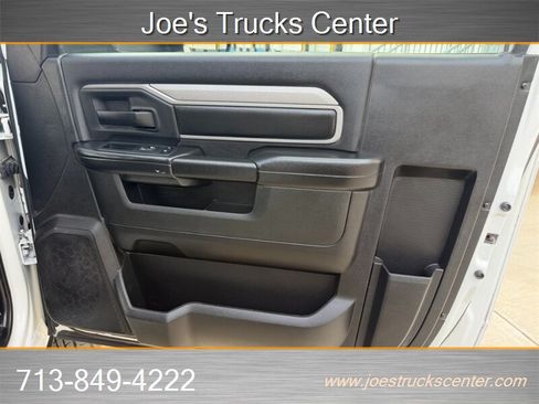 Used 2020 RAM 3500 Tradesman w/ Chrome Appearance Group RWD image 23