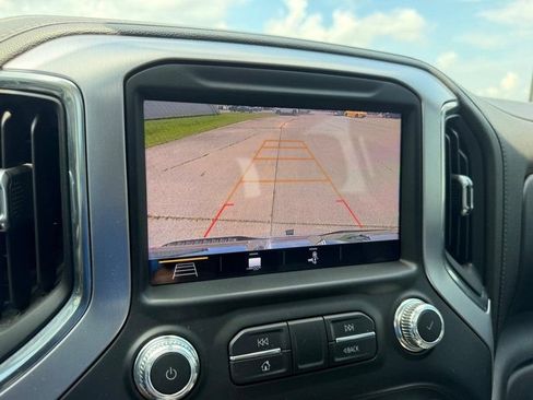 Used 2019 GMC Sierra 1500 SLT w/ SLT Premium Plus Package AWD/4WD image 20