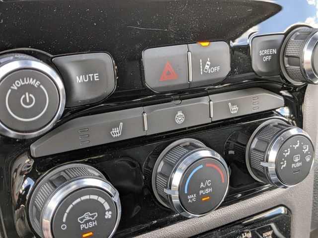 New 2026 RAM 1500 4x4 Crew Cab image 22