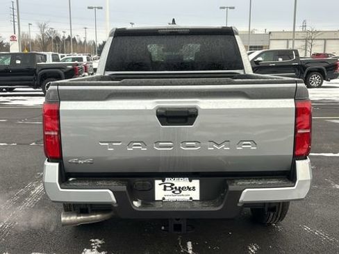 New 2026 Toyota Tacoma SR5 image 32