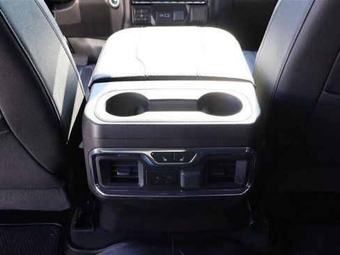 Used 2023 GMC Sierra 3500 AT4 w/ Gooseneck/5TH Wheel Package AWD/4WD image 27