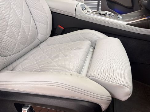 Used 2024 BMW X7 xDrive40i w/ M Sport Package image 13