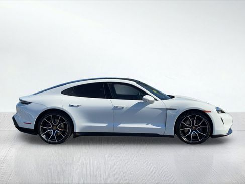 Used 2023 Porsche Taycan Base image 5