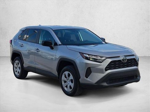 Used 2025 Toyota RAV4 LE FWD image 3
