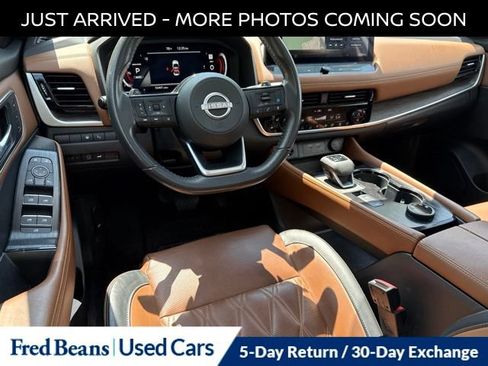 Certified 2024 Nissan Rogue Platinum w/ Platinum Premium Package AWD/4WD image 16