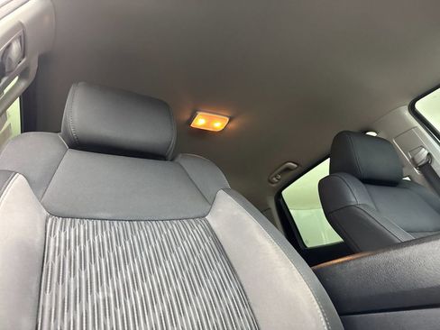 Used 2017 Toyota Tundra SR5 w/ SR5 Upgrade Package image 15