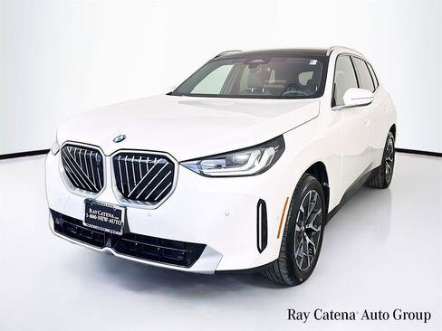 Used 2026 BMW X3 xDrive30 w/ Premium Package AWD/4WD image 3