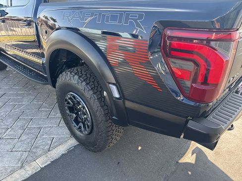 Used 2025 Ford F150 Raptor w/ Equipment Group 803A Raptor R AWD/4WD image 6