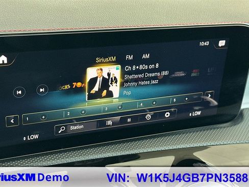 Used 2023 Mercedes-Benz CLA 250 image 34