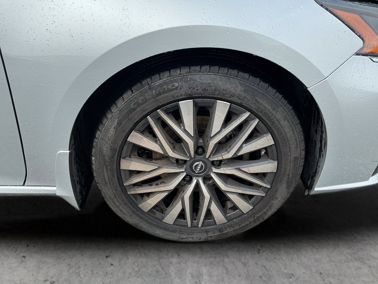 Certified 2023 Nissan Altima 2.5 SV w/ SV Premium Package FWD image 17