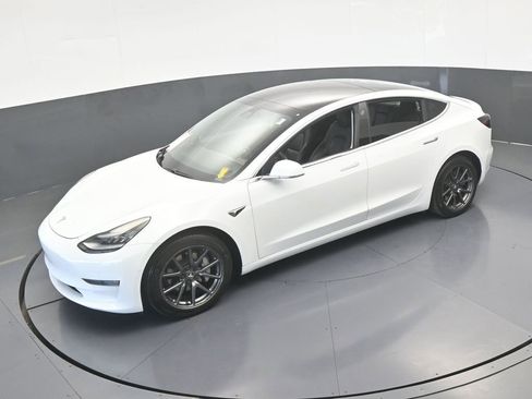 Used 2019 Tesla Model 3 image 45