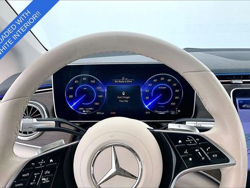 Used 2023 Mercedes-Benz EQS 450+ Sedan image 27